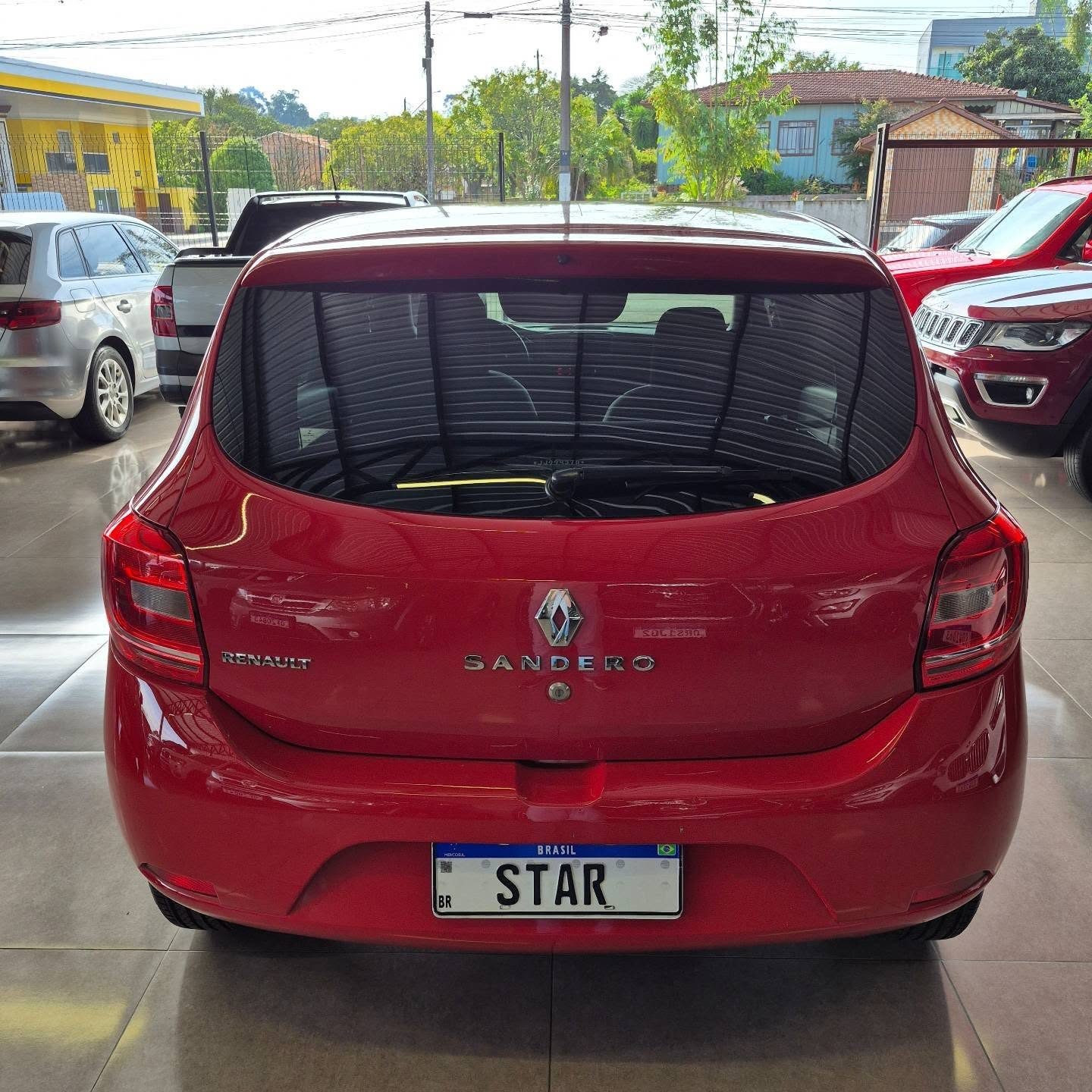 Renault Sandero Authentique 1.0 2018, foto 6 de 6