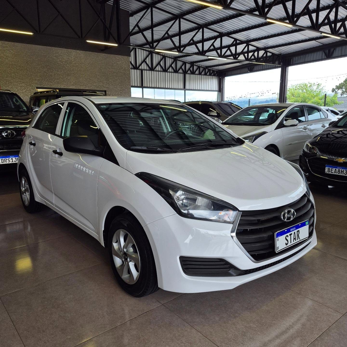 Hyundai HB20 Comfort Plus 1.0 2018, foto 2 de 6
