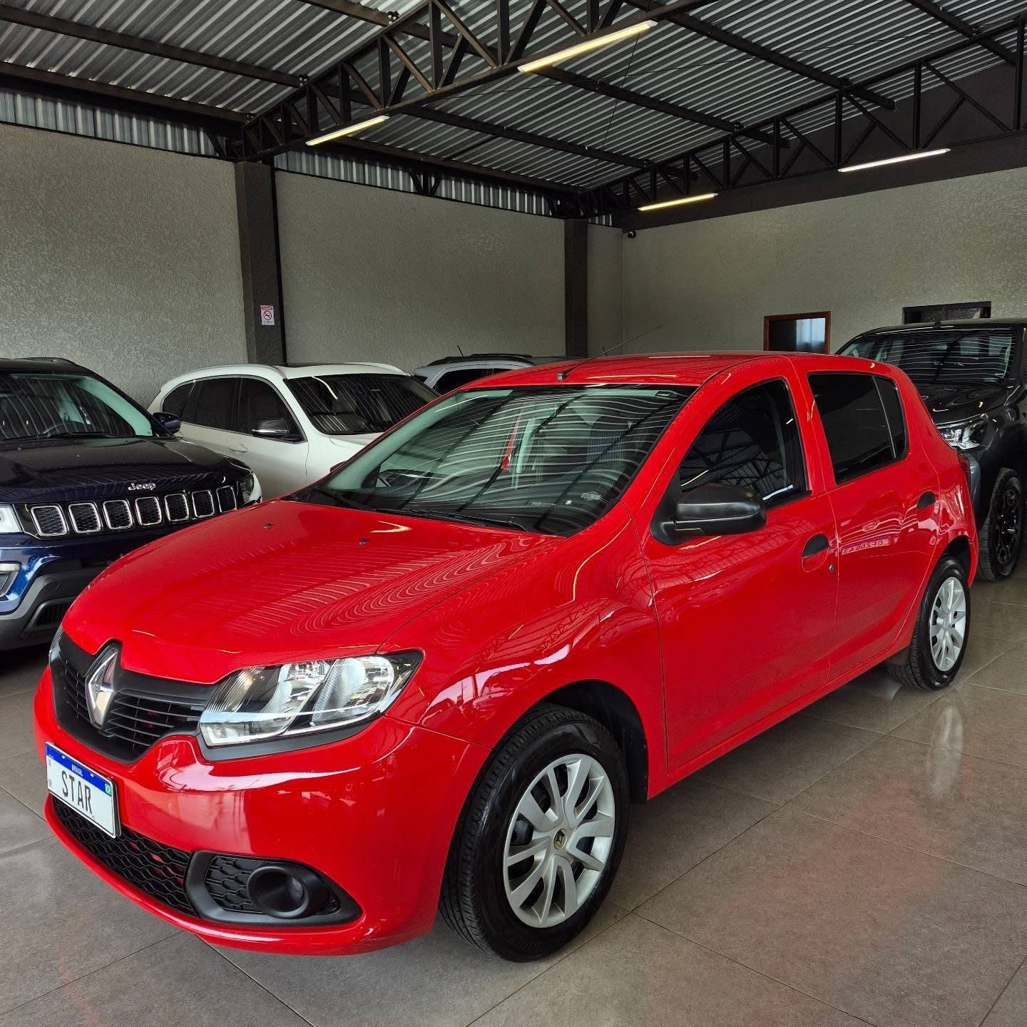 Renault Sandero Authentique 1.0 2018, foto 1 de 6